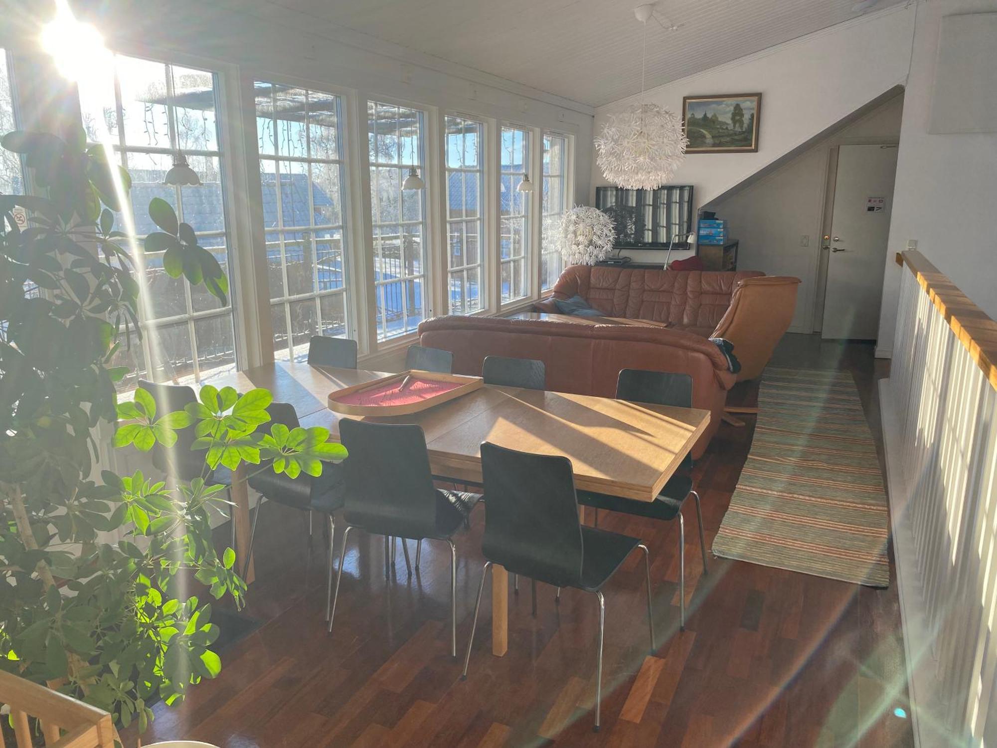 Aeventyrsgardens Vandrarhem, Kinnekulle Källby Buitenkant foto